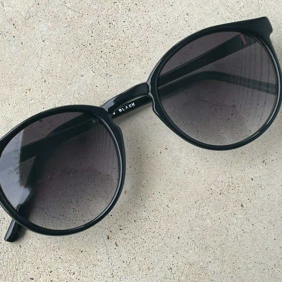 Women Sunglasses Black Frame Ladies Eye Wear Shades - Picture 3 of 12